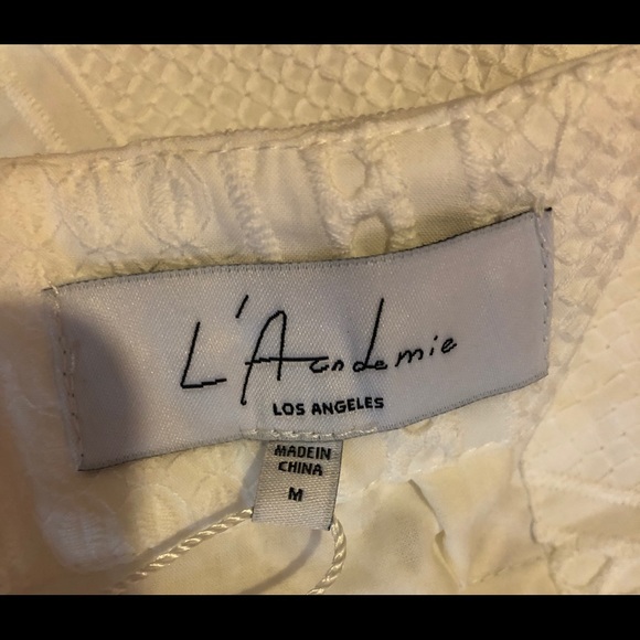 NWT.  The Mercer,  L’Academie shorts. Size medium - Picture 3 of 4